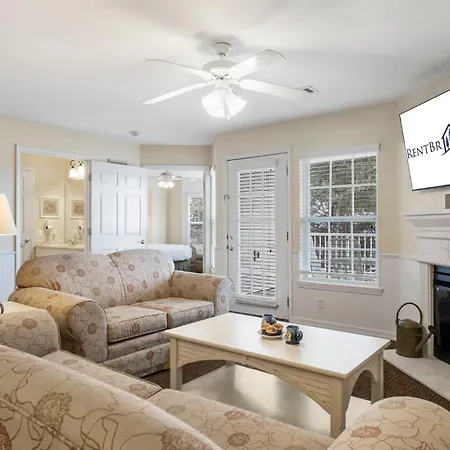Expansive Condo-Table Rock Access-2 Kitchens-Free Daily Tickets